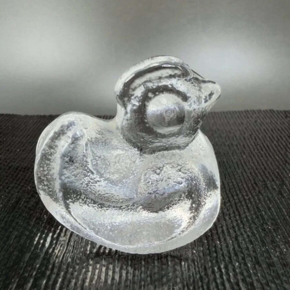 Lars‎ Hellsten Skruf Glass Sweden Rocking Chicken Chick Figure Paperweight Clear